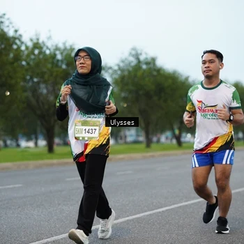 Runner Photo 7648062