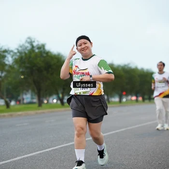 Runner Photo 7648065