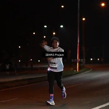 Runner Photo 7648082
