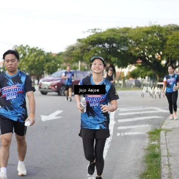 Runner Photo 7648092