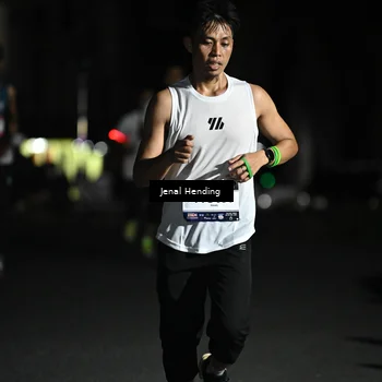 Runner Photo 7648124