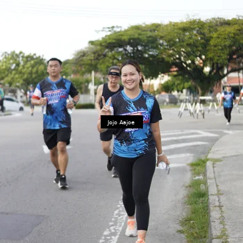 Runner Photo 7648126