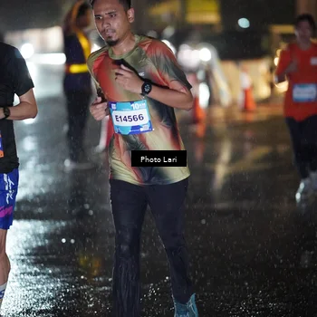 Runner Photo 7648132
