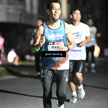 Runner Photo 7648156