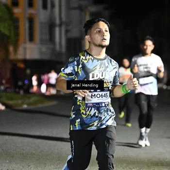 Runner Photo 7648169