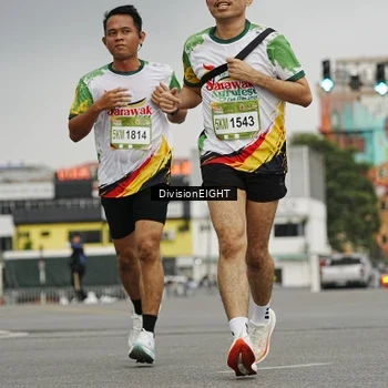 Runner Photo 7648172