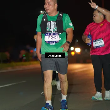 Runner Photo 7648177
