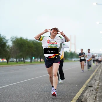 Runner Photo 7648196