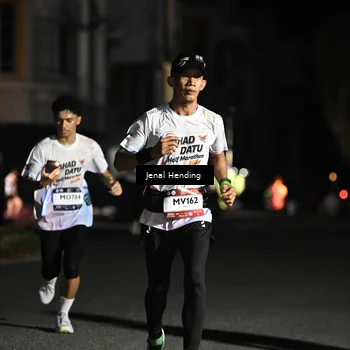 Runner Photo 7648204