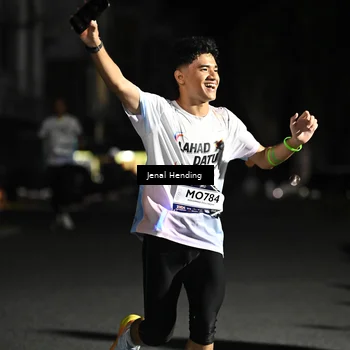 Runner Photo 7648209