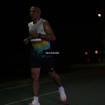 Runner Photo 7648222