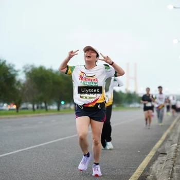 Runner Photo 7648223
