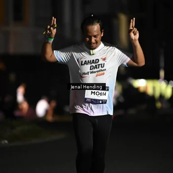 Runner Photo 7648224