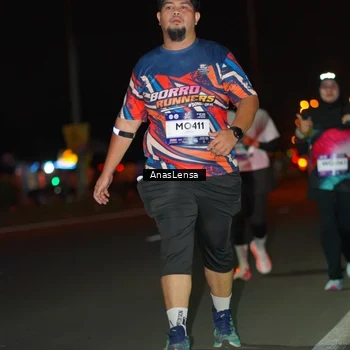 Runner Photo 7648237