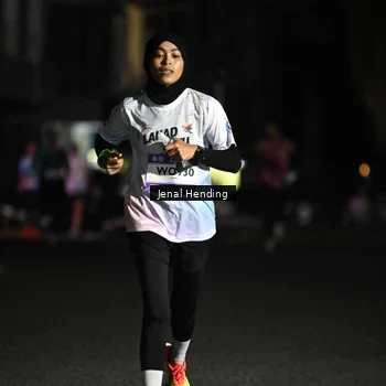 Runner Photo 7648247