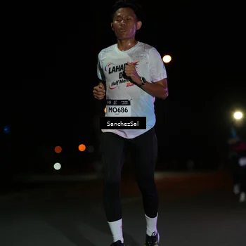 Runner Photo 7648255