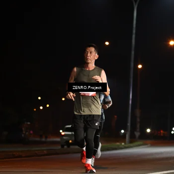 Runner Photo 7648256