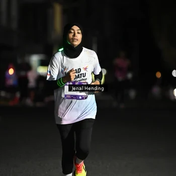 Runner Photo 7648262