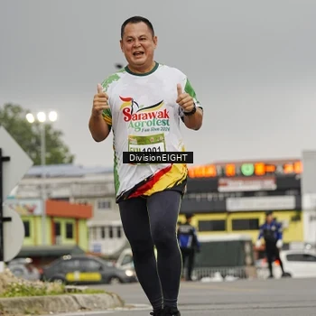 Runner Photo 7648263