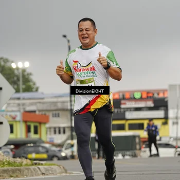 Runner Photo 7648271