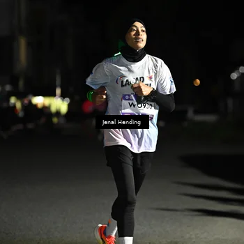 Runner Photo 7648272