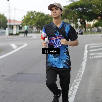 Runner Photo 7648284