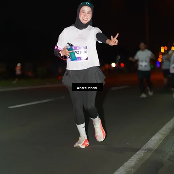 Runner Photo 7648324