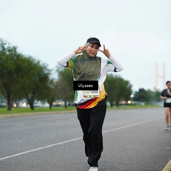 Runner Photo 7648325