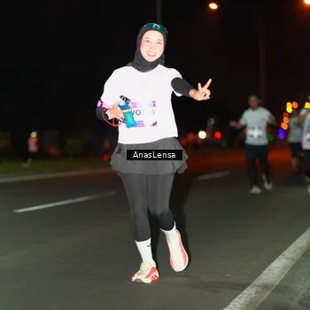 Runner Photo 7648326
