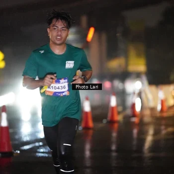 Runner Photo 7648329