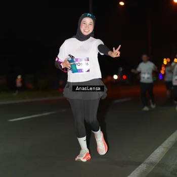 Runner Photo 7648333