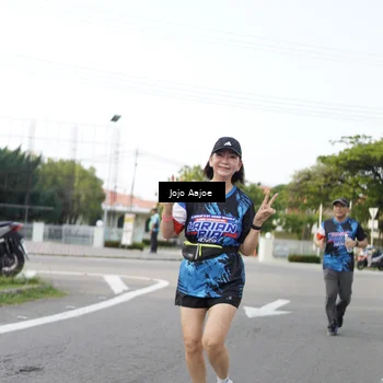 Runner Photo 7648360