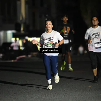 Runner Photo 7648364