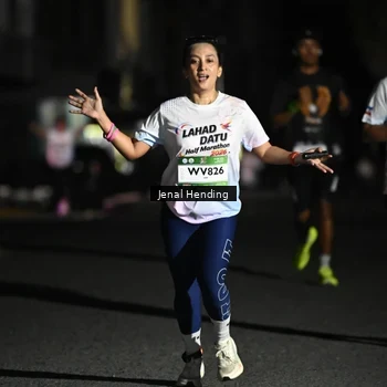 Runner Photo 7648370