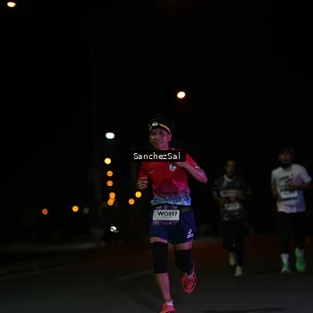 Runner Photo 7648378