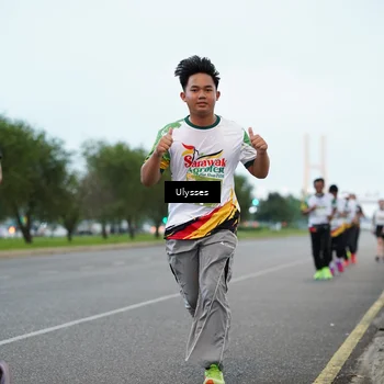 Runner Photo 7648383