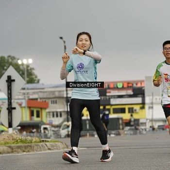 Runner Photo 7648390