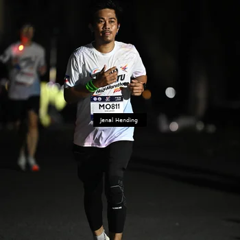 Runner Photo 7648411