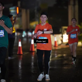 Runner Photo 7648420