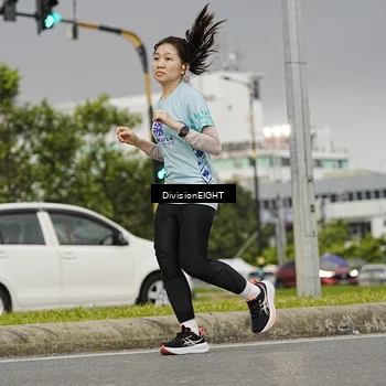 Runner Photo 7648450