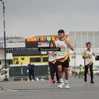 Runner Photo 7648451