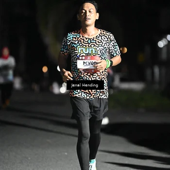 Runner Photo 7648510