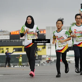 Runner Photo 7648517
