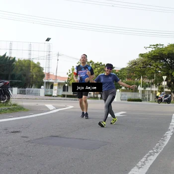 Runner Photo 7648518