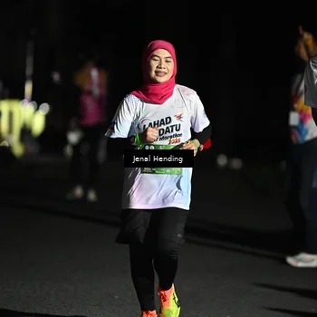Runner Photo 7648524