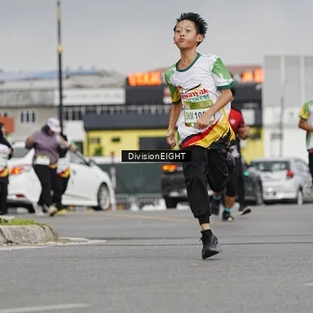 Runner Photo 7648528
