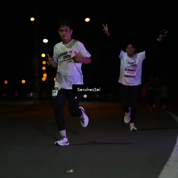 Runner Photo 7648530