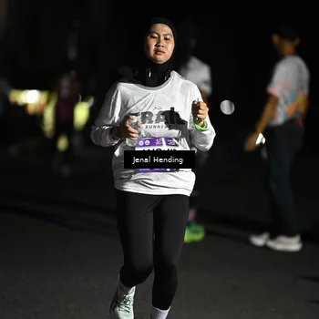 Runner Photo 7648547