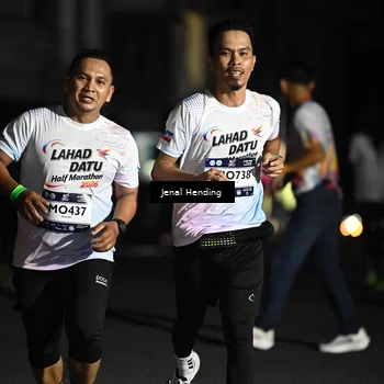Runner Photo 7648583