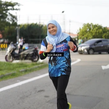 Runner Photo 7648599
